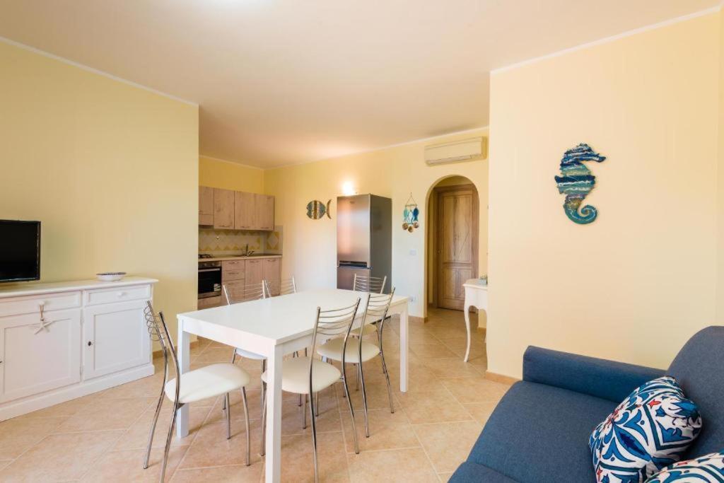 Le Perle Di Golfo Aranci Villa Buitenkant foto