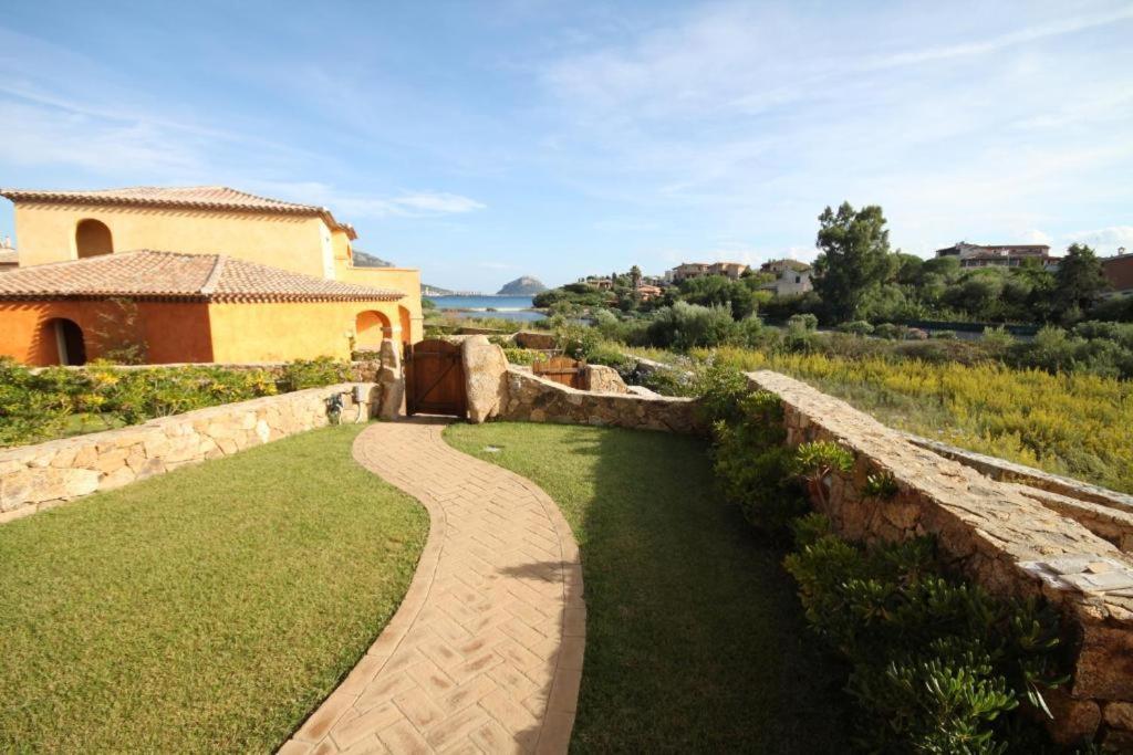 Le Perle Di Golfo Aranci Villa Buitenkant foto
