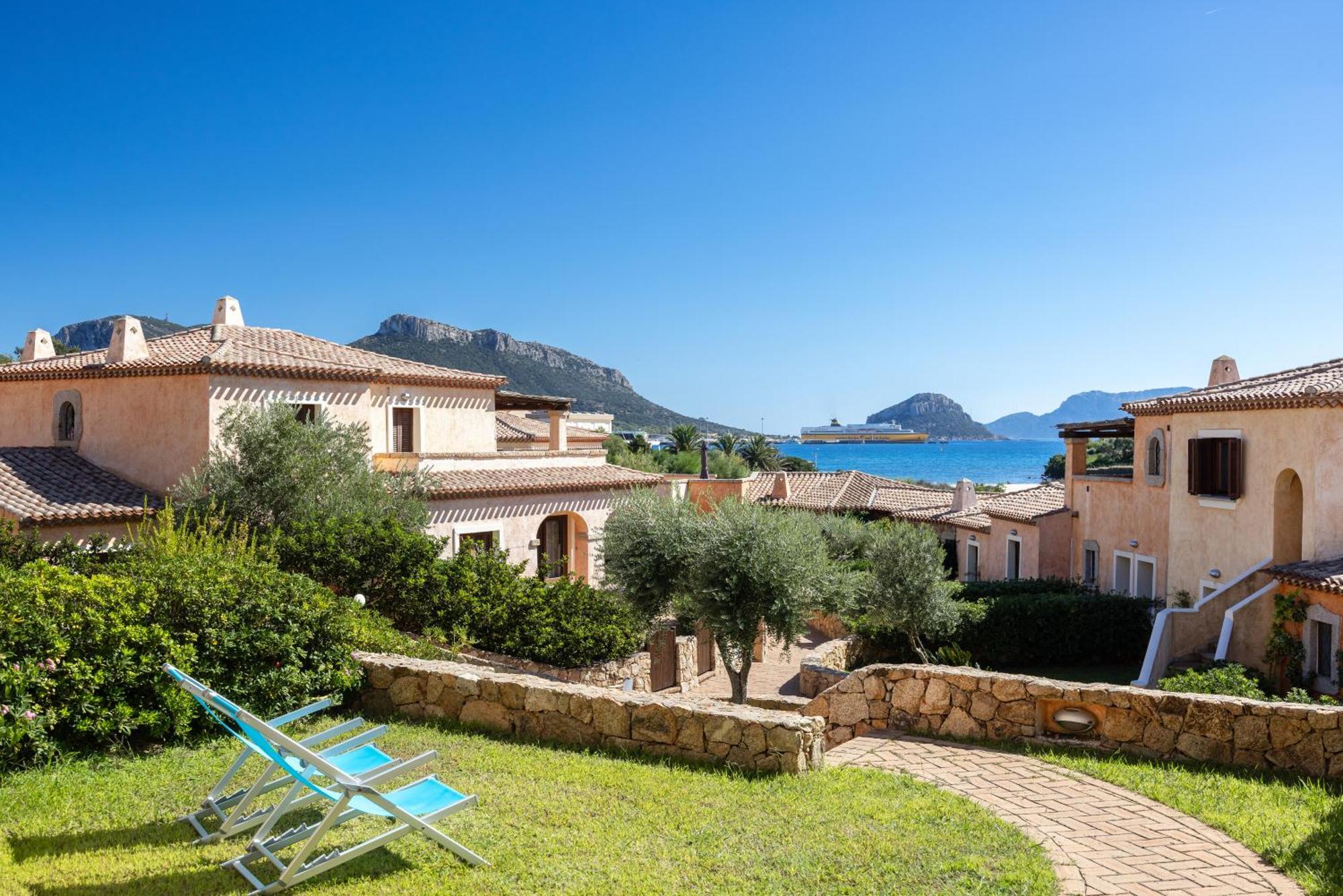Le Perle Di Golfo Aranci Villa Buitenkant foto